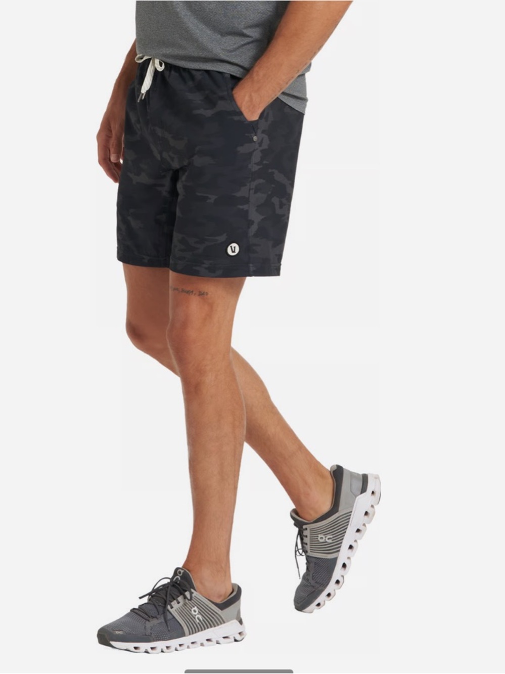 Vuori Kore Shorts 7.5" Men - Picture 2 of 8
